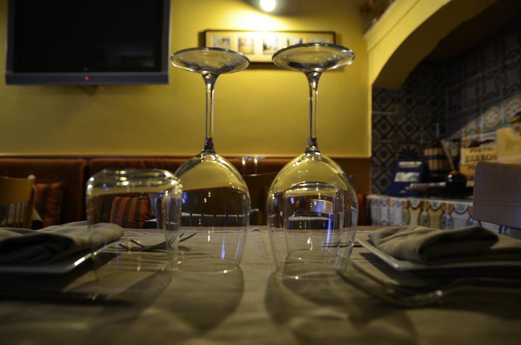 Manouche Osteria Bed & Breakfast